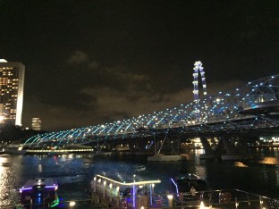 singapore bay by night
